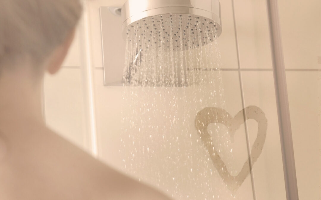Add Cleaning Your Bathroom Fixtures to Your Beauty Routine