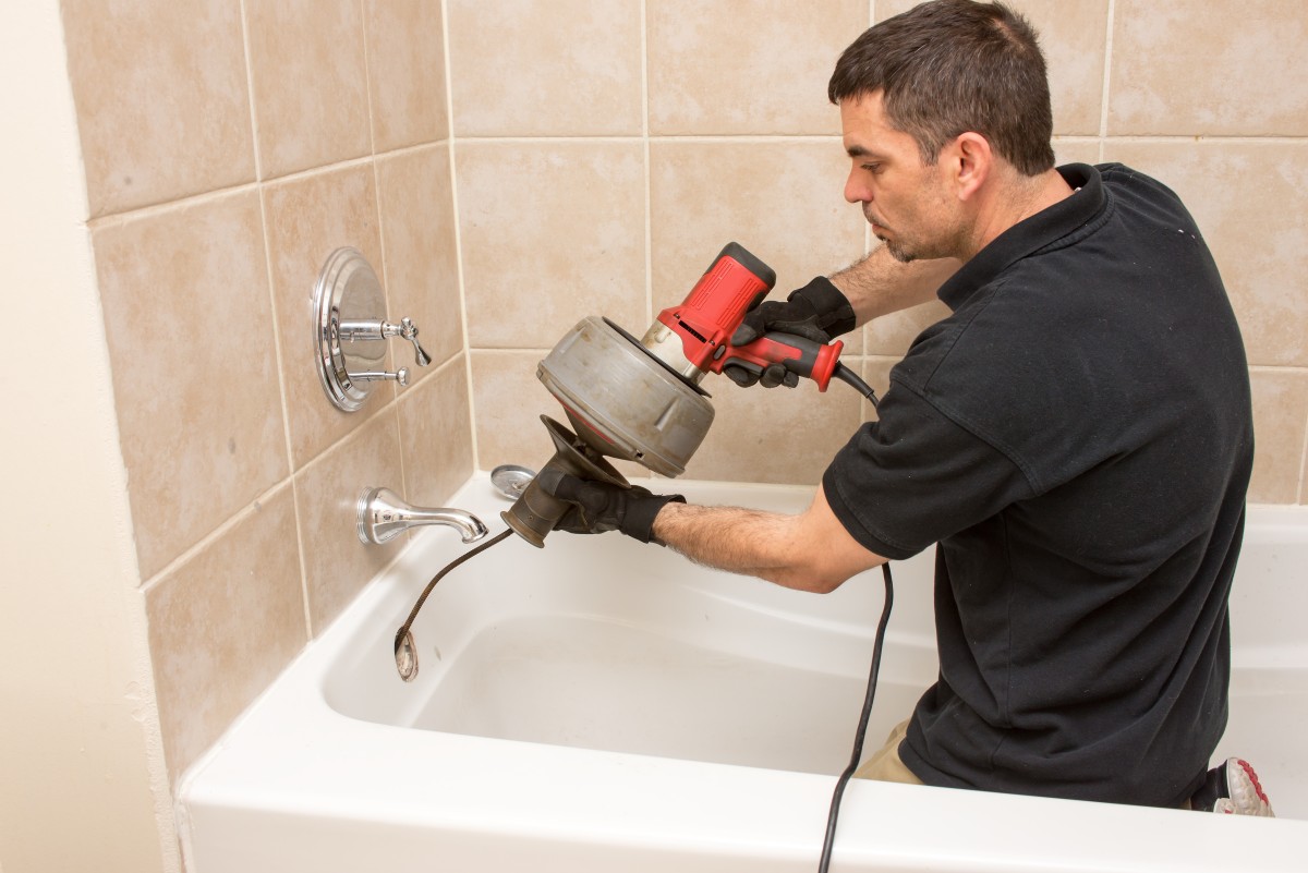 How to Use a Drain Snake (Your StepbyStep Guide) Carbone Plumbing