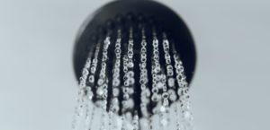 How To Remove & Replace a Stuck Showerhead