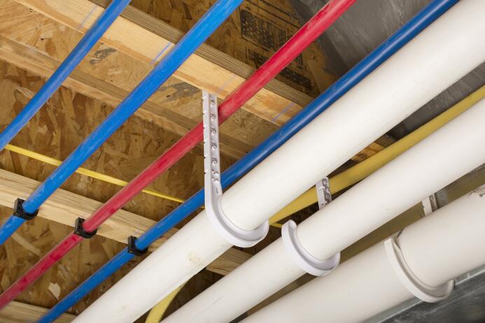 PEX vs Copper Piping: Pros, Cons, and Installation Tips